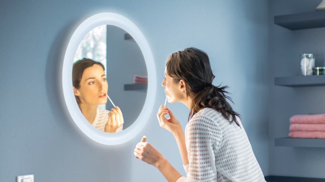 Philips Hue Adore Badlampen Spiegelleuchte Wandspots Und Co