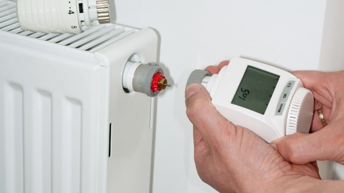 Thermostat defekt: Symptome, Folgen und Kosten für den Wechsel