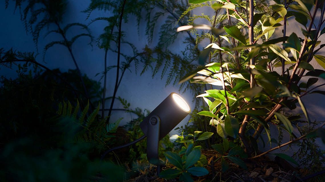 Philips Hue Outdoor Led Leuchten Fur Garten Terrasse Und Balkon