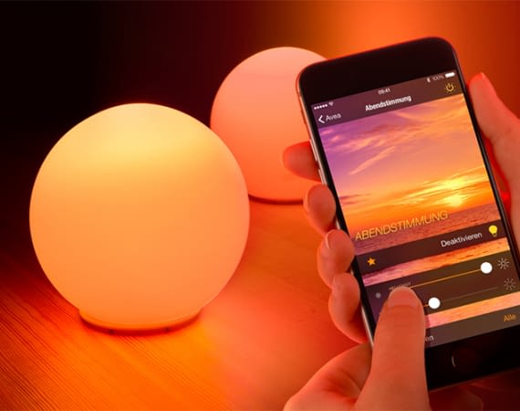 Mit Elgato Avea Sphere lassen sich tolle Lichtstimmungen zaubern