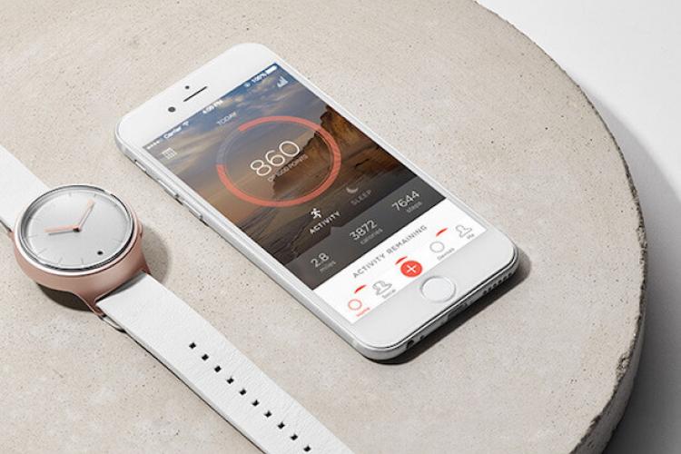 Misfit Phase Smartwatch mit App