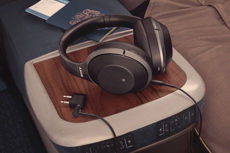 Sony WH-1000XM2 mit moderner Technik und einem Touch Retro-Chic