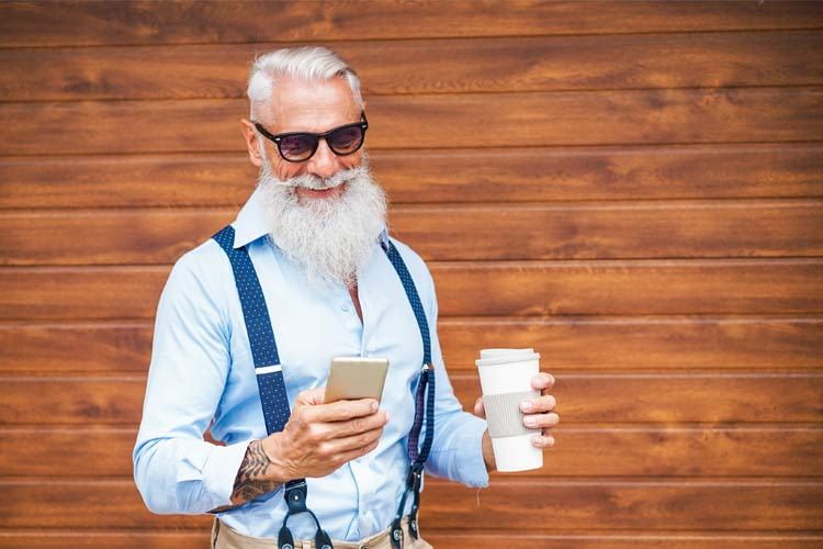 Wir stellen beliebte Senioren Smartphones im Überblick vor