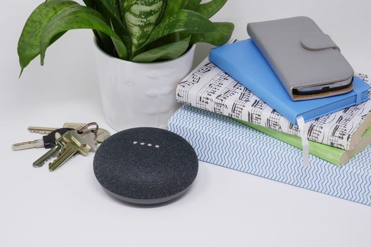 Auch Google Mini kann zum Musik streamen in ein Multiroom-System eingebunden werden