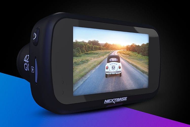 Nextbase Series 2 Dashcam 422GW mit SOS-Funktion für den Ernstfall