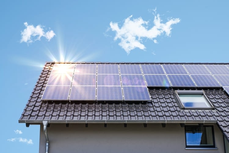 Systemorientierter Einsatz von Photovoltaikanlagen und Energiespeichern macht die Eigenversorgung rentabel