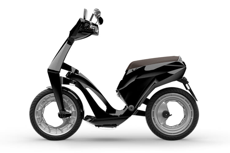 Die ersten Orbitalräder ohne Speichen - am Ujet Electric Scooter