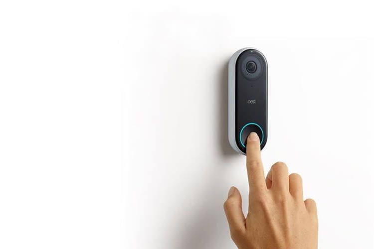 Die smarte Türklingel Nest Hello sieht gut aus und verfügt über eine Personenerkennung