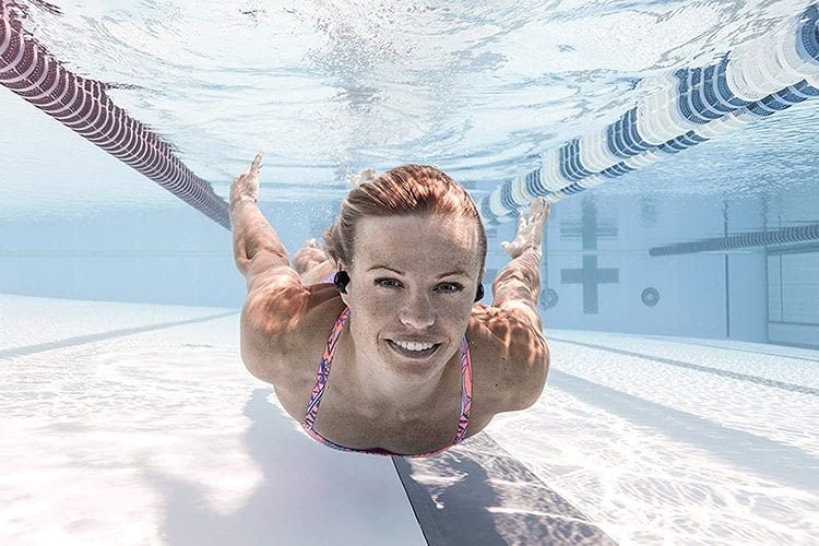 Die kabellosen In-Ear-Bluetooth-Kopfhörer Bragi The Dash Pro sind wasserdicht