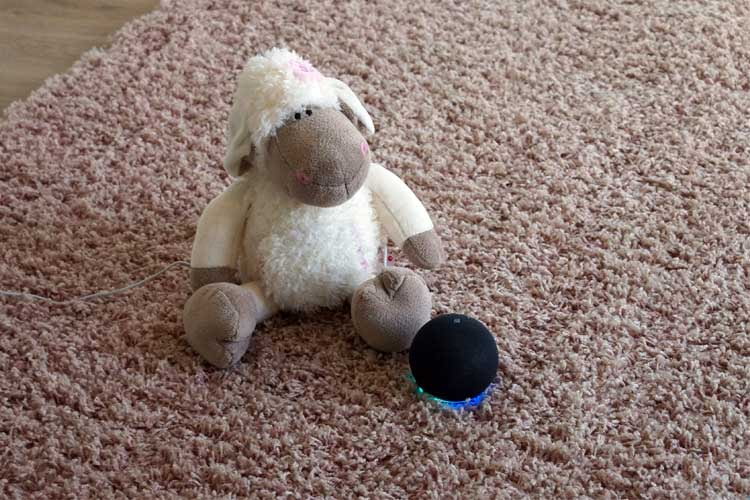 Mit Hilfe der Routine Abfolge "Geräuscherkennung" reagiert Alexa z. B. auf ein weinendes Baby
