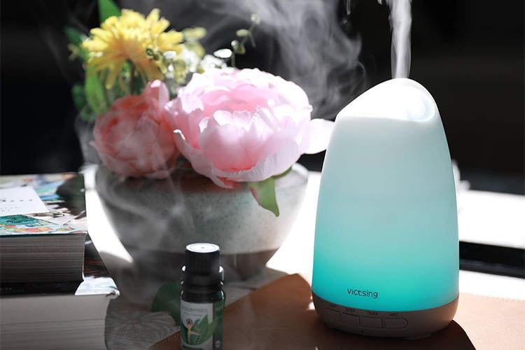 Aroma Diffuser können mit ätherischen Ölen für Aromatherapie verwendet werden