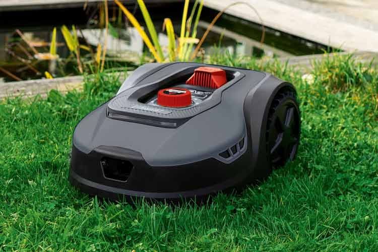Bisher gibt es noch keine Tests oder Erfahrungsberichte zum neuen ALDI Mähroboter (Stand: 03/2022)
