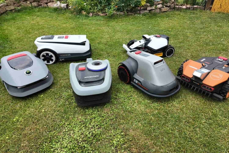 Welcher Mähroboter ist der beste für einen kleinen Garten?