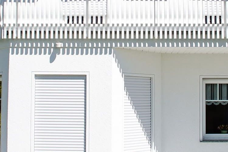 Die Rollläden automatisieren ist ganz einfach mit den neusten Smart Home Technologien