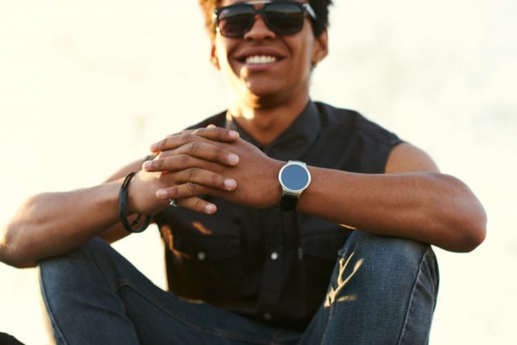 Die neuen Smart Watches 2017 haben den Google Assistant an Bord