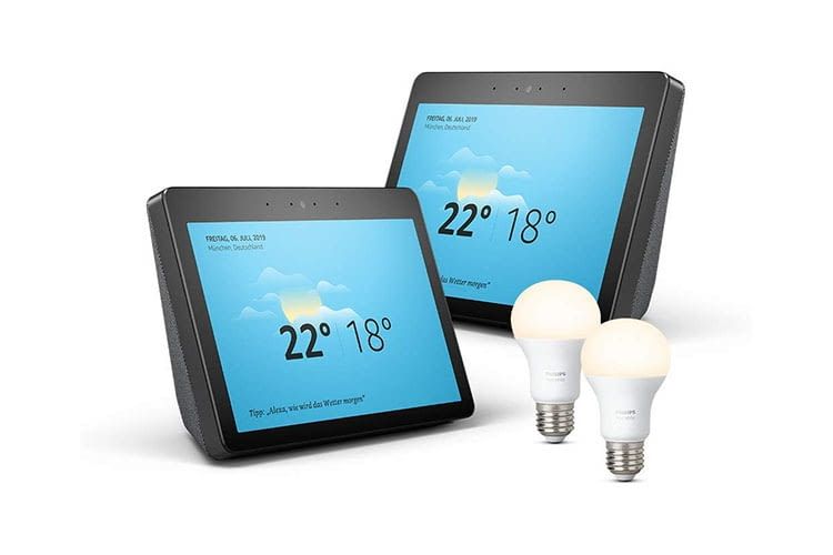Amazon Bundle: Zwei Echo Show und zwei Philips Hue White E27 Leuchtmittel