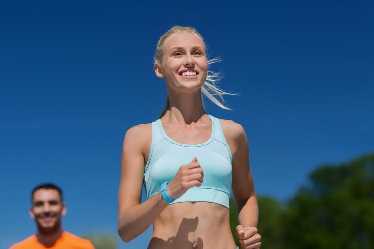 Wir verraten, welche Fitnesstracker sich für wen eignen