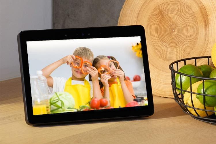 Nutzer können bei Echo Show individuelle Lieblingsbilder als Hintergrund einstellen