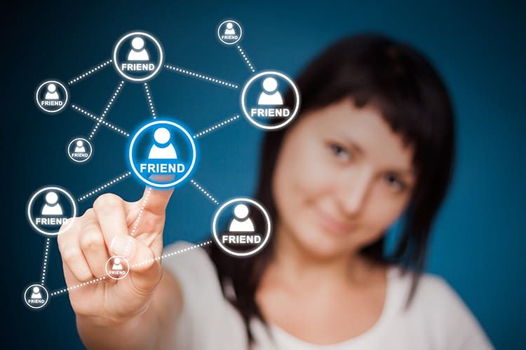Laut Insider soll Facebooks Lautsprecher Aloha mehr Eleganz beweisen als Fiona