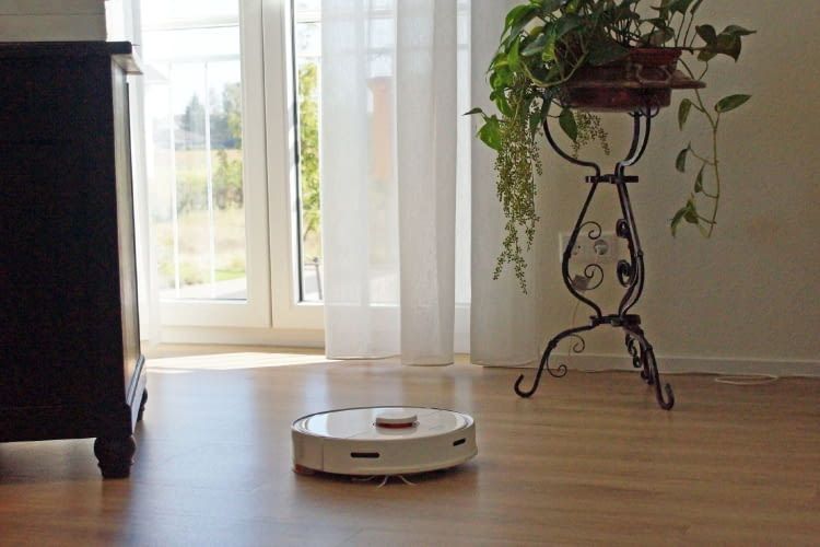 In weitläufigen Wohnungen stehen Saugroboter vor anderen Herausforderungen