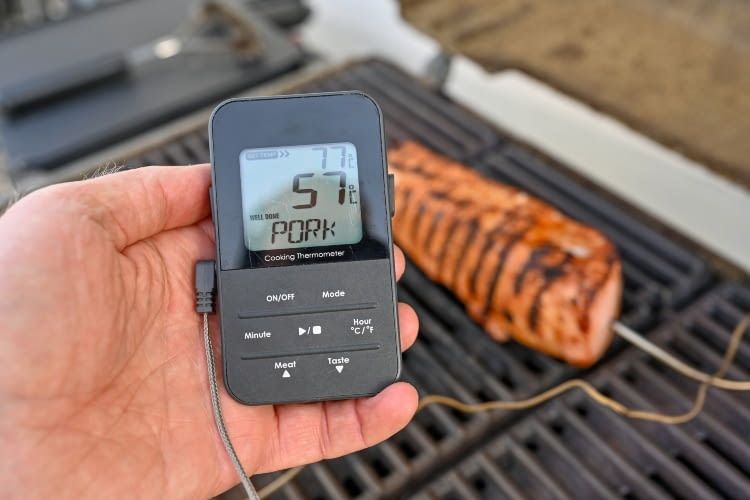 Mit einem Grillthermometer gelingt das perfekte Steak auf jeden Fall. Wir stellen die besten Modelle vor