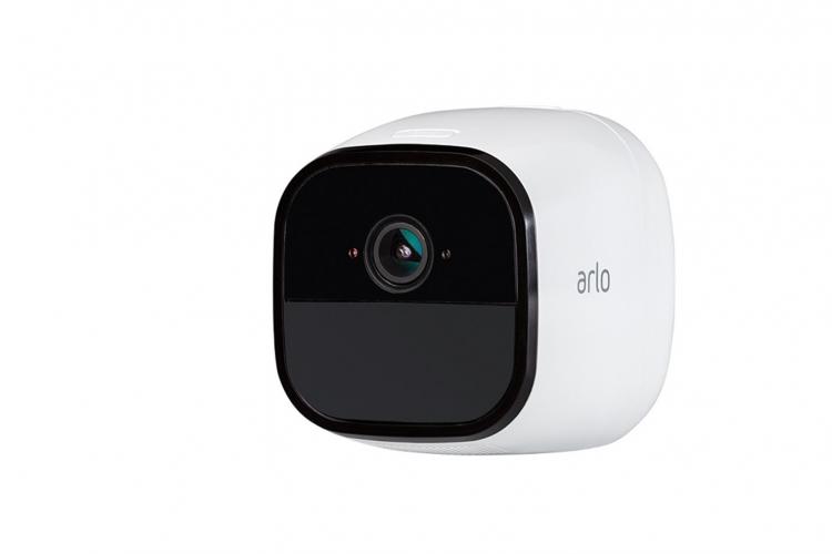 Netgear Arlo Go Überwachungskamera befreit sich von allen ...