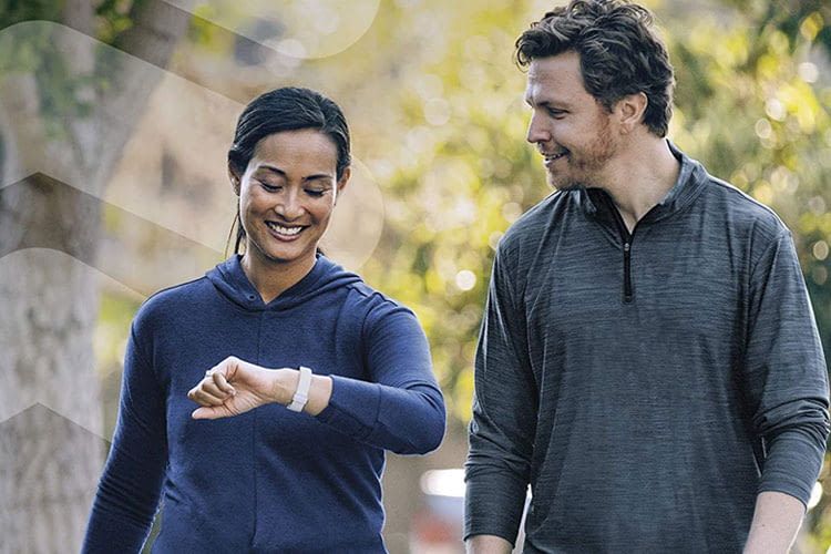Il braccialetto fitness Fitbit Inspire 2 può essere un utile compagno durante l'attività sportiva