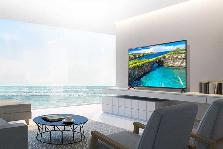 Der TV LG 78UK6200PLB setzt mit seneim 75 Zoll Bildschirm in jedem Wohnzimmer einen Akzent