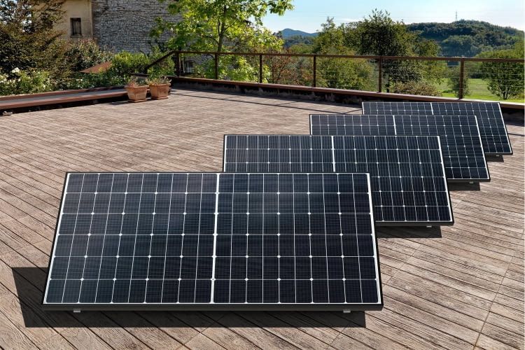 Mit einem Flachdach Balkonkraftwerk lässt sich fast jede ebene Fläche effektiv nutzen