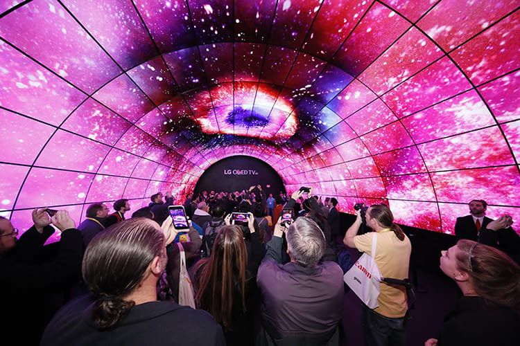 Die Consumer Electronics Show stellt alljährlich neue Innovationen und Elektronikgeräte für den Konsumermarkt vor