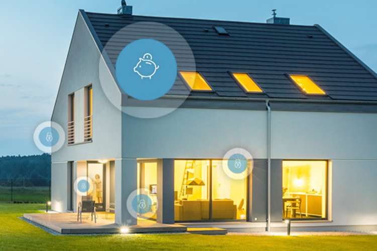 Bei SYS.TEC werden Kunden von der Planung bis zu Aufbau und Wartung des Smart Home Systems begleitet