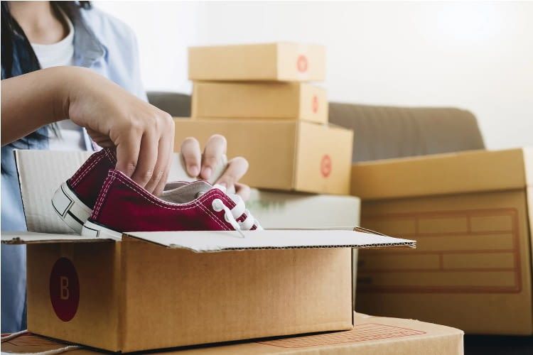 L'app utilizza la tecnologia più avanzata per misurare il numero di scarpe