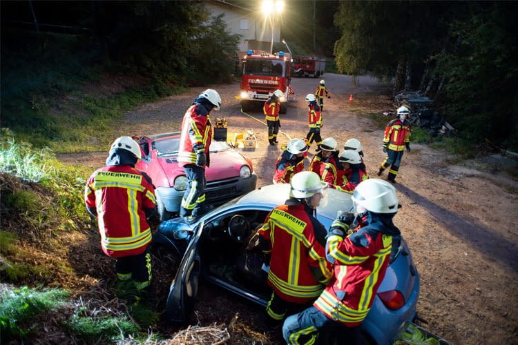 Immer mehr Autos alarmieren im Ernstfall selbstständig Helfer