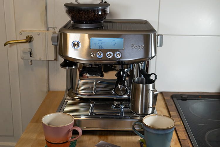 Die Sage Barista Pro Kaffeemaschine hatten wir bereits im Test