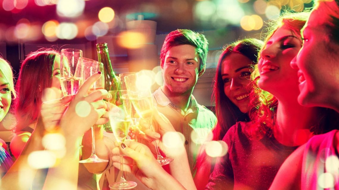 Starte die Disco wenn es laut wird