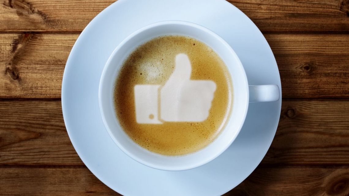 Poste einen Facebook-Status