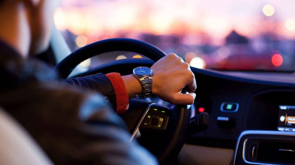Schließe die Garage, wenn die Alarmanlage angeschaltet ist - via IFTTT