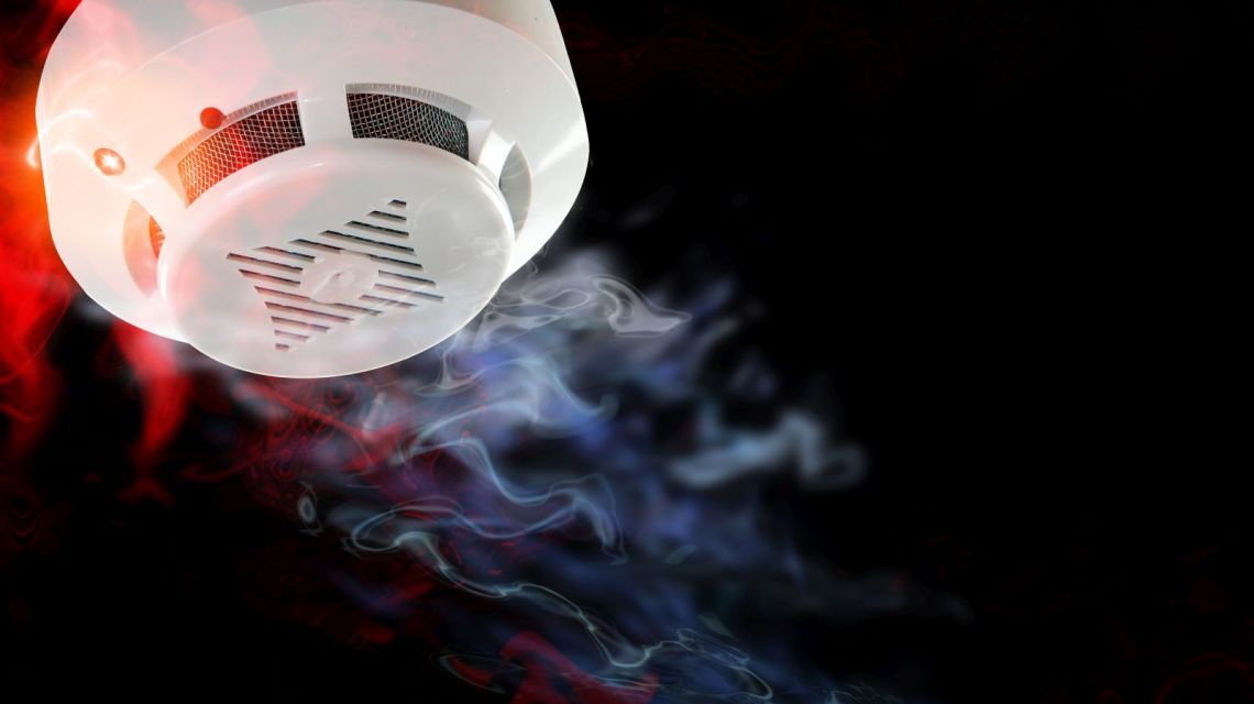 Nest Protect Rauch WeMo Lichter an