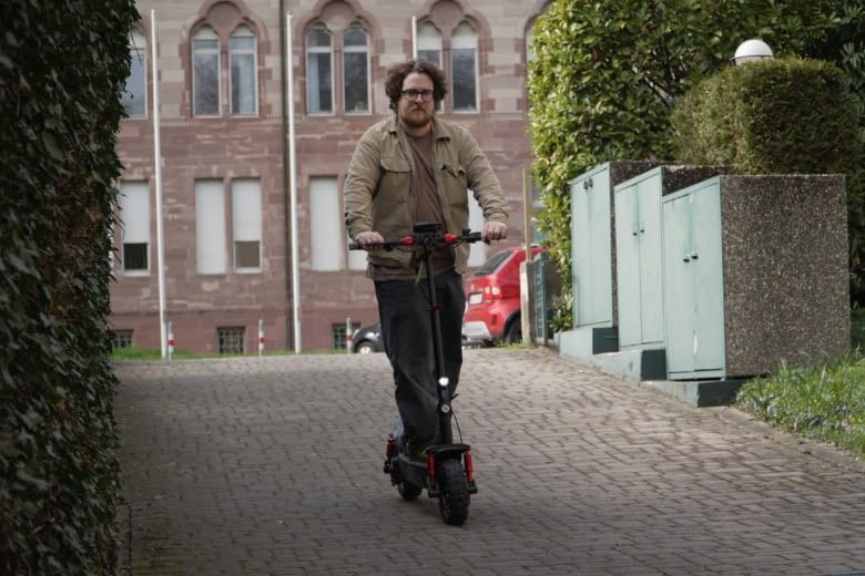 Der GT2 macht auch beim fahren eine gute Figur.