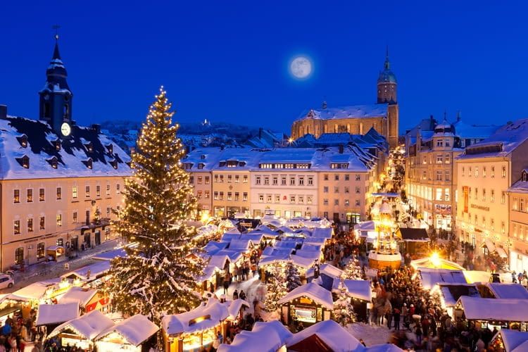 Die Wirtschaftssimulation Lemonade Stand wird mit dem Glühweinstand Alexa Skill auf den Weihnachtsmarkt übertragen