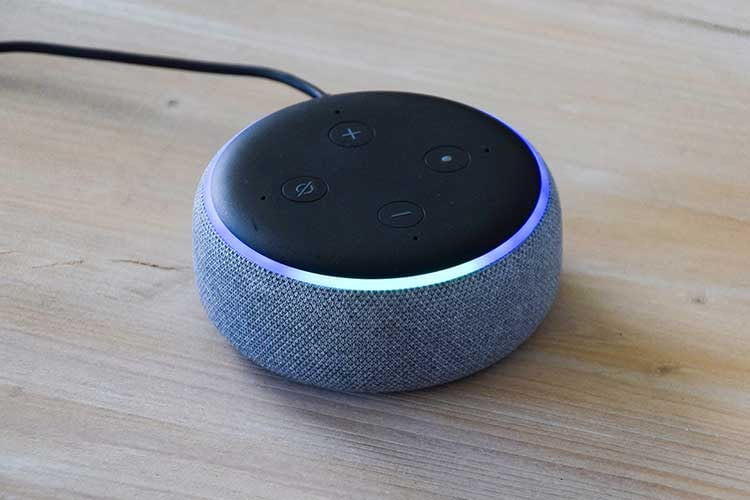 Klein aber oho! Auch mit einem Echo Dot 3 stehen so gut wie alle Alexa-Funktionen zur Verfügung