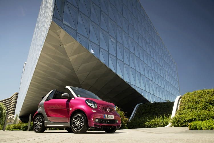 Der smartfortwo electric drive ist in vier Ausstattungslinien lieferbar