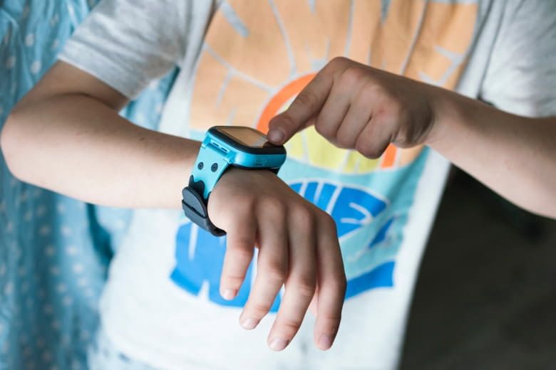 Auch Kinder ohne Lesefähigkeit können solche Uhren bedienen