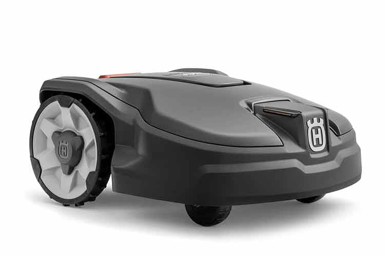 Der Husqvarna Automower 305 erreichte 2022 bei Stiftung Warentest die beste Note