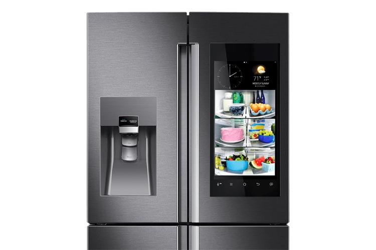 family-hub-fridge-kuehlschrank-samsung-kuehlschrank-mit-kamera-tizen