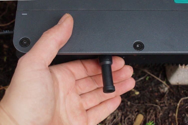 L'antenna Zendure si trova sulla parte anteriore dell'hub.
