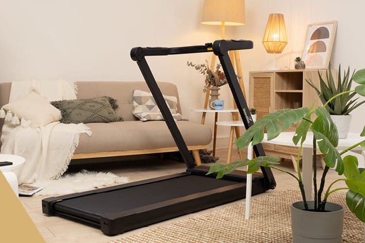 Dieses formschöne Büro-Laufband lässt kaum Wünsche offen