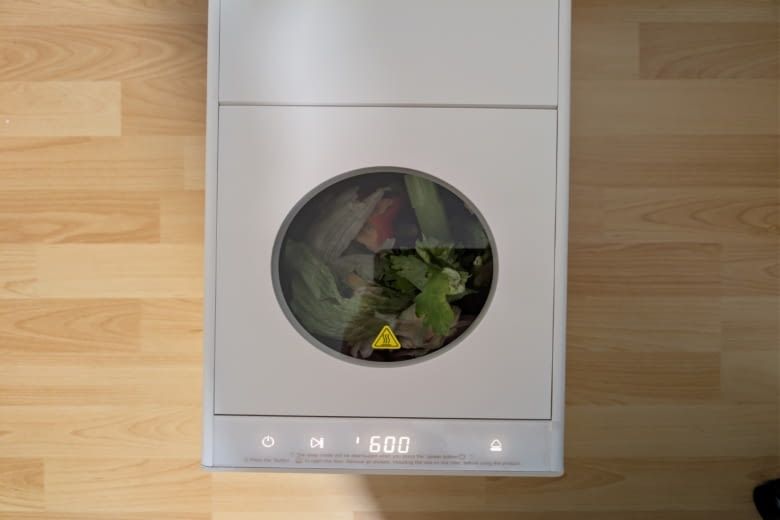 Die Bedienung des SF 25 ist sehr einfach.