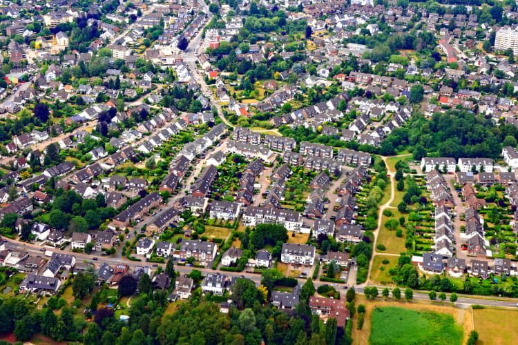 Installation & Montage einer Photovoltaikanlage mit oder ohne Stromspeicher in Ratingen und Umgebung.