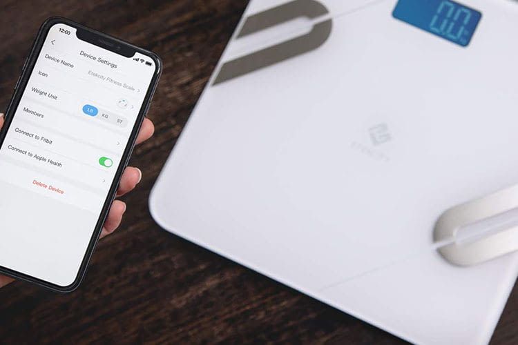 Nutzer können mit der App für die Etekcity Körperanalysewaage auch Daten z. B. von Fitbit integrieren